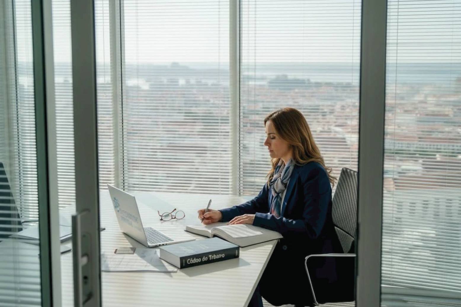 Examples of Employment Contracts Portugal